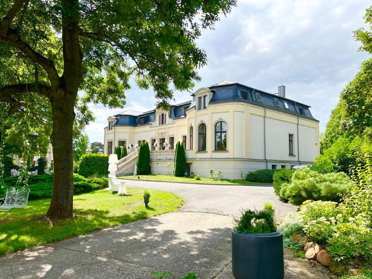 Schloss Breitenfeld Hotel & Tagung Leipzig Exterior foto